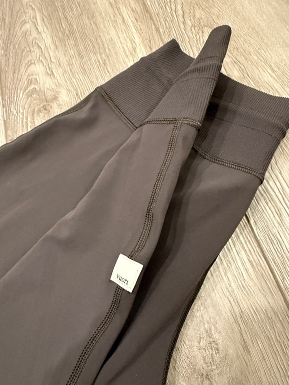 Vuori Women's Dark Brown Drawstring Jogger Pants - Picture 4 of 5